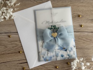 Zaproszenie na chrzest boho z kwiatami 