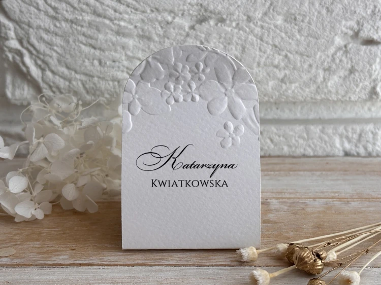 Winietka/podziękowanie z fakturowanego papieru ozdobnie tłoczona.