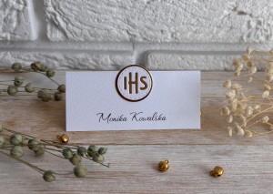 Winietki ze złotym IHS